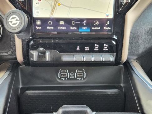 Used 2022 RAM 1500 Laramie w/ Laramie Southwest Edition RWD image 17