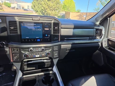 Certified 2025 Ford F350 Lariat AWD/4WD image 18
