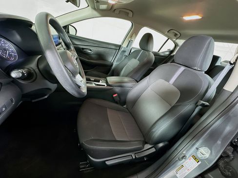 Used 2024 Nissan Sentra SV image 13