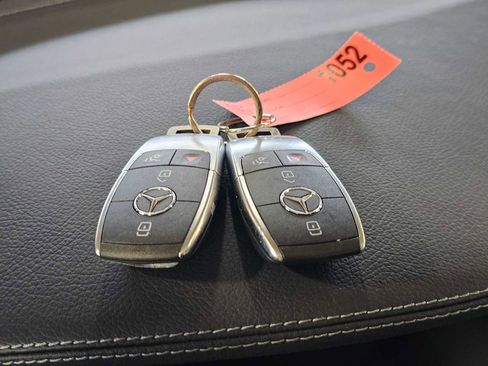 Used 2022 Mercedes-Benz GLC 43 AMG 4MATIC Coupe image 39