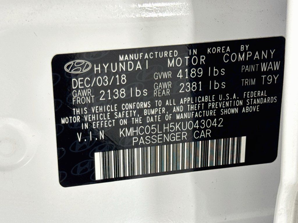 Used 2019 Hyundai Ioniq Limited FWD image 38