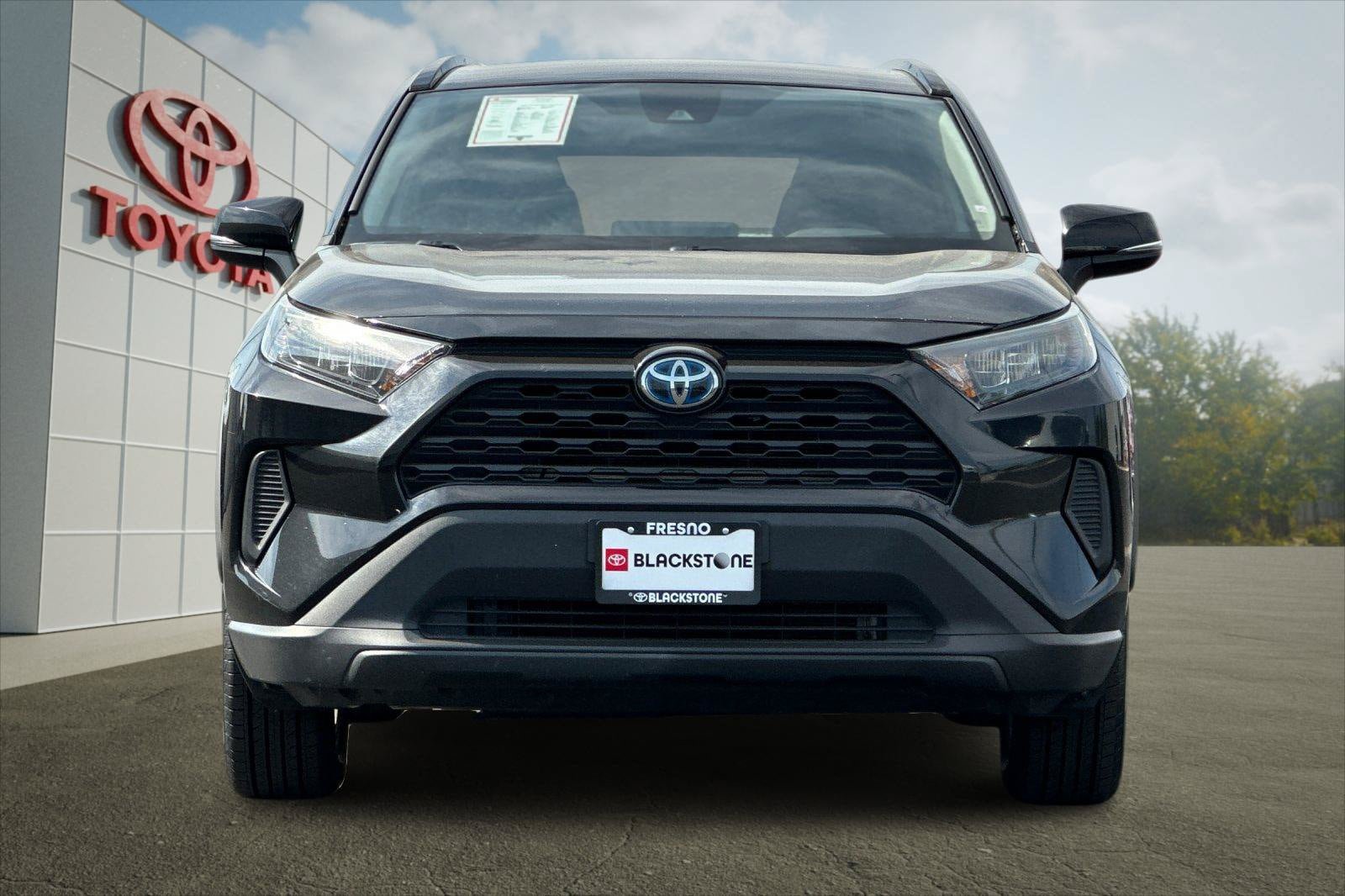 Certified 2021 Toyota RAV4 LE AWD/4WD image 8