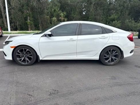 Used 2021 Honda Civic Sport image 2