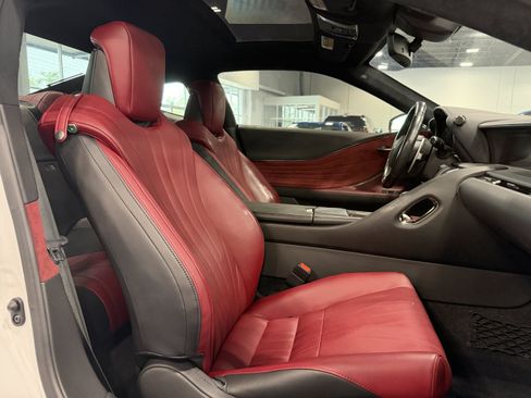 Used 2018 Lexus LC 500 Coupe w/ Touring Package RWD image 12