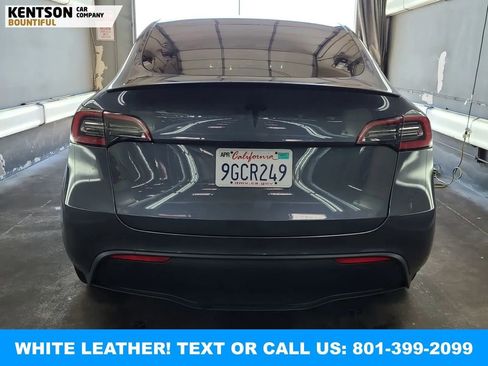 Used 2023 Tesla Model Y Long Range AWD/4WD image 4