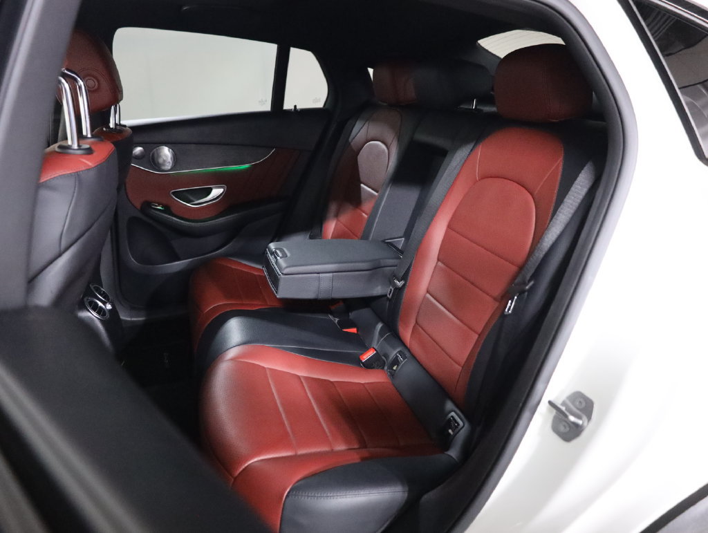 Used 2021 Mercedes-Benz GLC 300 4MATIC Coupe image 31