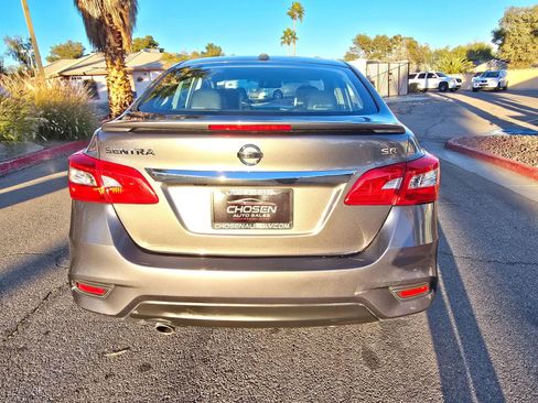 Used 2019 Nissan Sentra SR w/ Premium Package (SR) image 5
