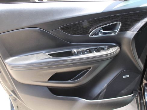 Used 2015 Buick Encore Premium FWD image 18