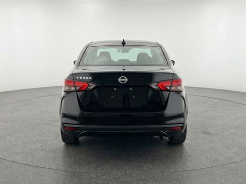 Used 2025 Nissan Versa SV image 7