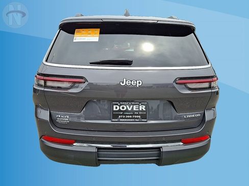 Used 2025 Jeep Grand Cherokee L Laredo AWD/4WD image 14