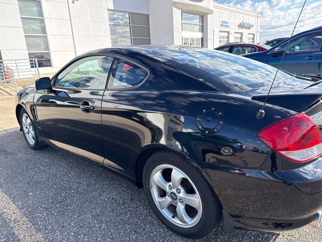 Used 2006 Hyundai Tiburon GS FWD image 9