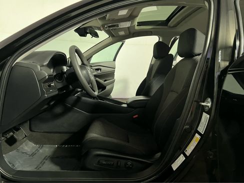 Used 2023 Honda Accord EX image 20