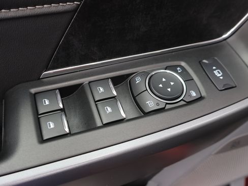 Used 2025 Ford F250 XLT w/ Black Appearance Package AWD/4WD image 46
