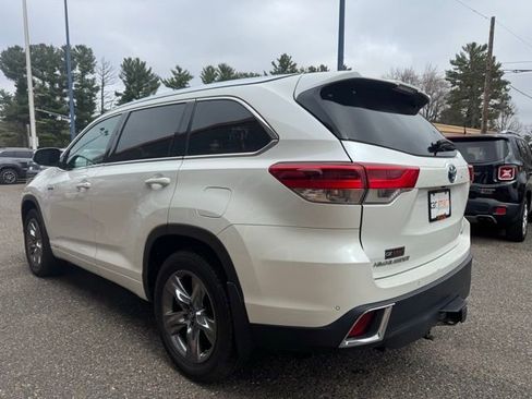 Used 2017 Toyota Highlander Limited Platinum AWD/4WD image 5