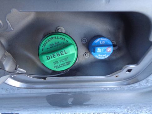 Used 2013 Ford F250 XLT w/ Chrome Pkg image 83