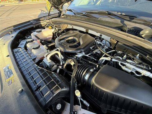 Used 2023 Jeep Grand Cherokee 4WD 4xe image 39