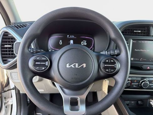 Used 2024 Kia Soul LX w/ Option Group 015 image 24