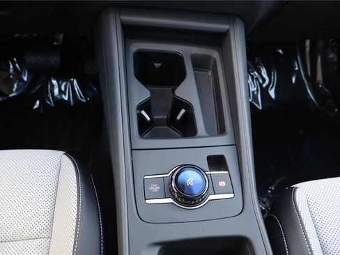 New 2026 Volkswagen Tiguan SE image 21