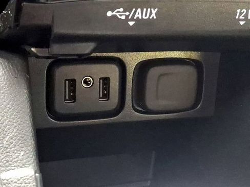 Used 2020 Buick Encore Preferred w/ Safety Package image 29