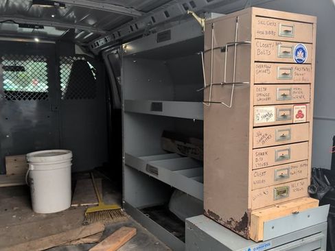 Used 2021 Chevrolet Express 2500 RWD image 2