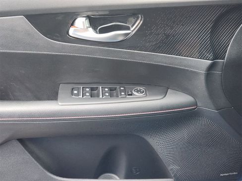 Certified 2023 Kia Forte GT w/ GT2 Package image 23