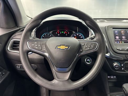 Certified 2024 Chevrolet Equinox LT FWD image 32
