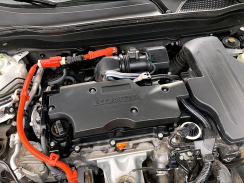 Used 2021 Honda Accord Touring image 31