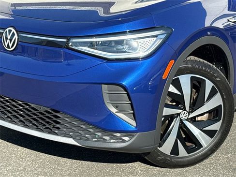 Certified 2022 Volkswagen ID.4 Pro S w/ Gradient Package image 6