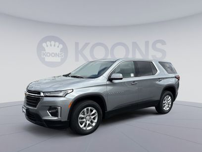 Used 2023 Chevrolet Traverse LS w/ Safety Package