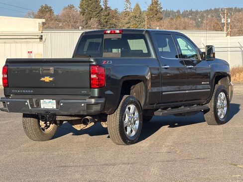 Used 2018 Chevrolet Silverado 2500 LTZ w/ Duramax Plus Package image 2