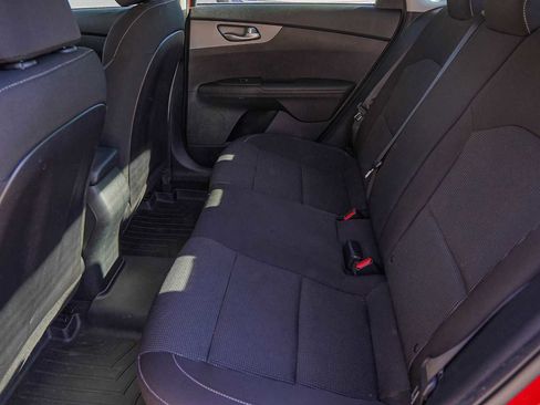 Used 2019 Kia Forte LXS image 27