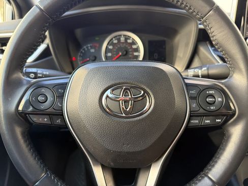 Used 2021 Toyota Corolla SE w/ SE Premium Package FWD image 23
