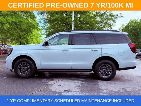 Used 2025 Ford Expedition Active AWD/4WD image 4