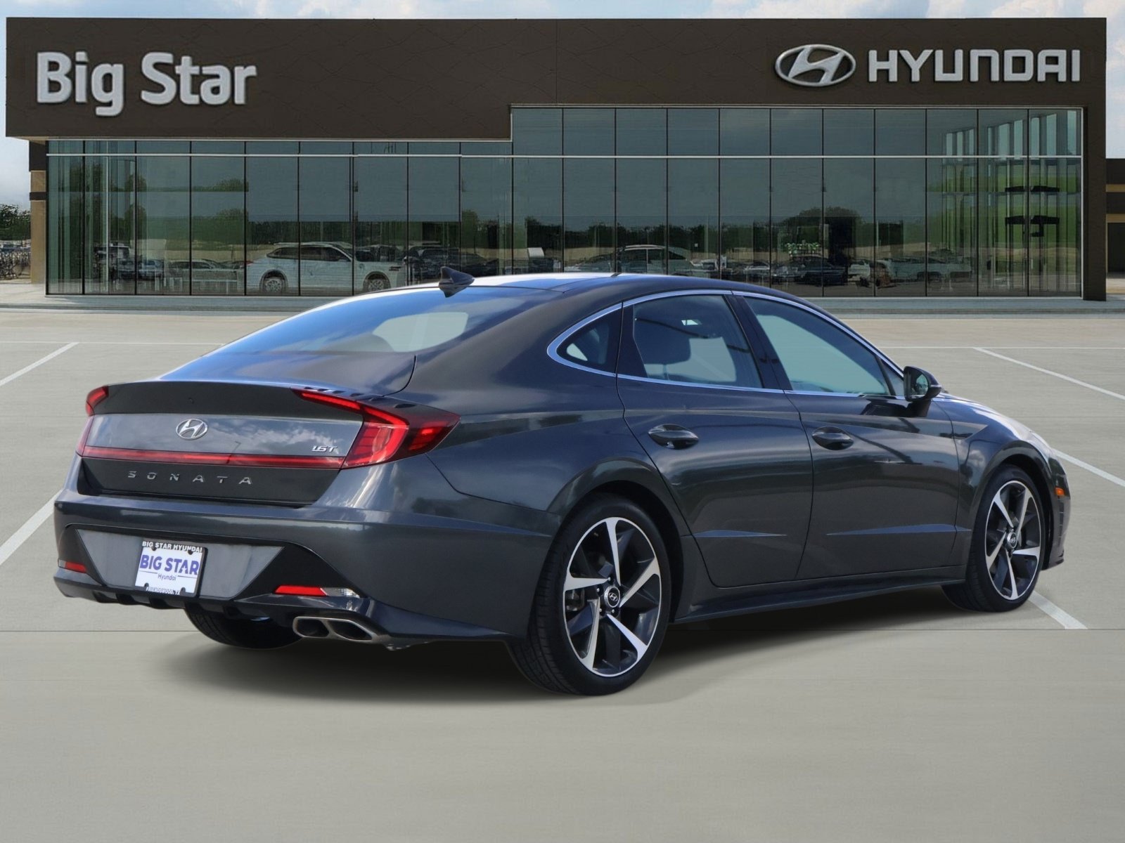 Used 2022 Hyundai Sonata SEL Plus w/ Cargo Package FWD image 4