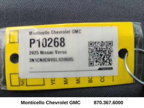 Used 2025 Nissan Versa S w/ Trunk Package FWD image 31