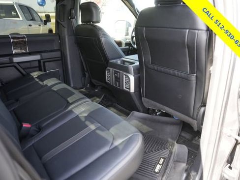 Used 2015 Ford F150 Platinum w/ Equipment Group 701A Luxury image 15