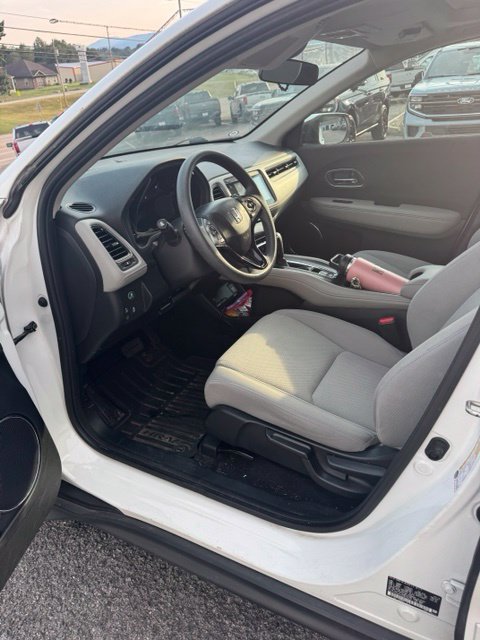 Used 2019 Honda HR-V EX image 4
