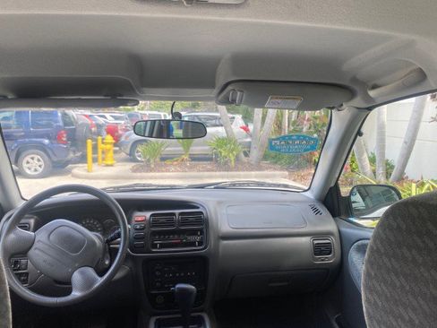 Used 2001 Suzuki Vitara JLS image 68