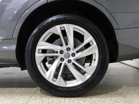 Used 2021 Audi Q7 3.0T Premium Plus w/ Premium Plus Package AWD/4WD image 87