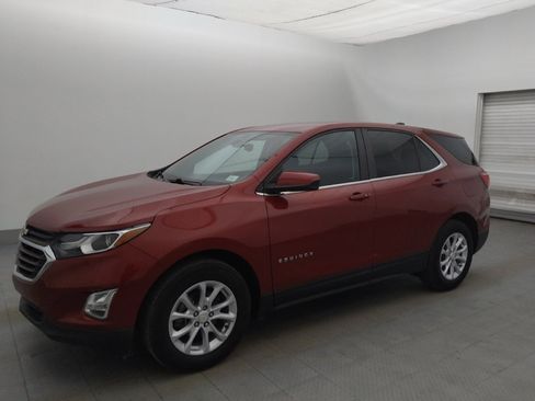 Used 2021 Chevrolet Equinox LT FWD image 2