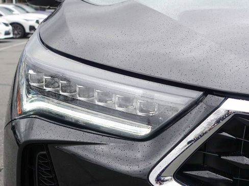 Used 2023 Acura RDX AWD w/ Advance Package image 3