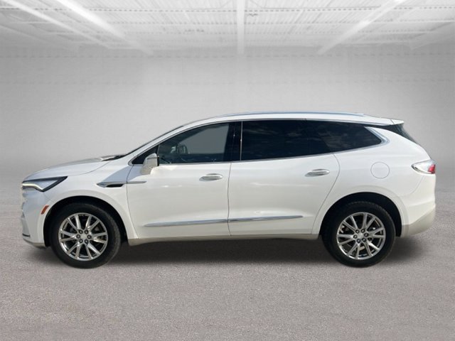 Used 2022 Buick Enclave Premium w/ Experience Buick Package AWD/4WD image 3