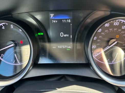 Used 2023 Toyota Camry SE image 17