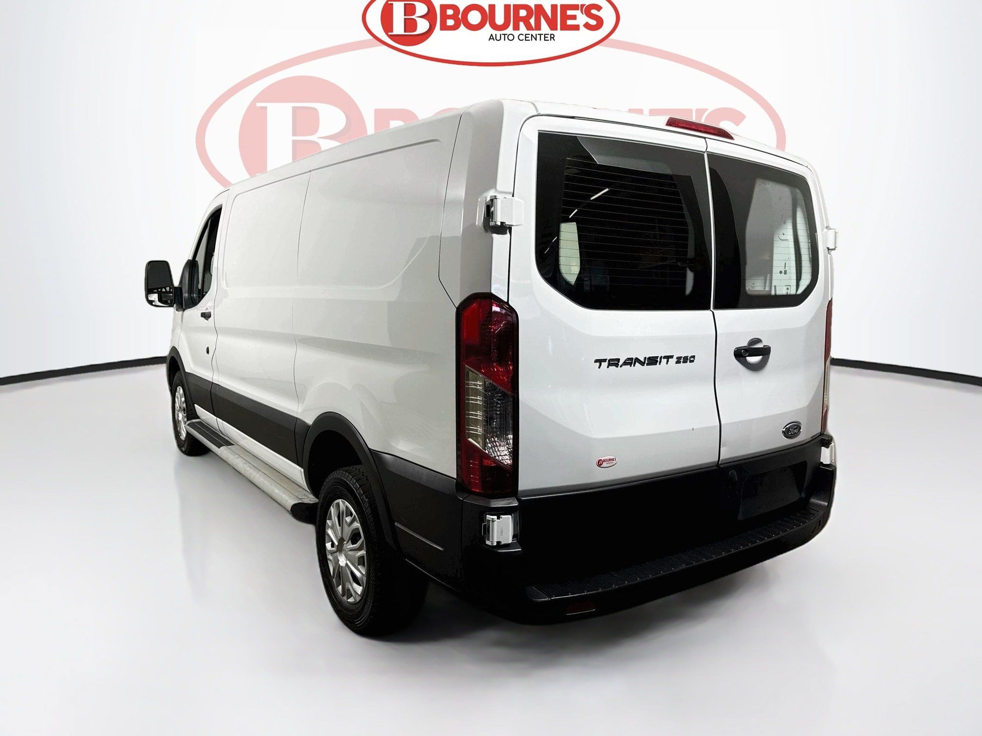Used 2025 Ford Transit 250 Low Roof w/ Exterior Upgrade Package RWD image 6