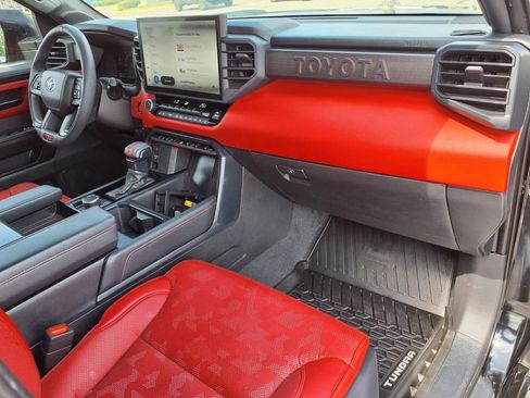 Used 2025 Toyota Tundra TRD Pro AWD/4WD image 12