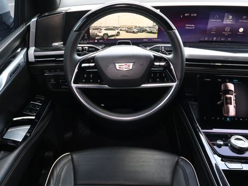 Certified 2025 Cadillac Escalade Sport w/ Touring Package image 16