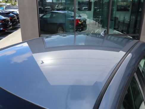 Used 2025 Toyota Corolla LE FWD image 17
