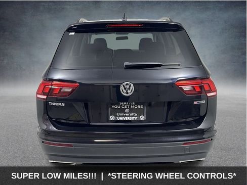 Used 2021 Volkswagen Tiguan S image 7