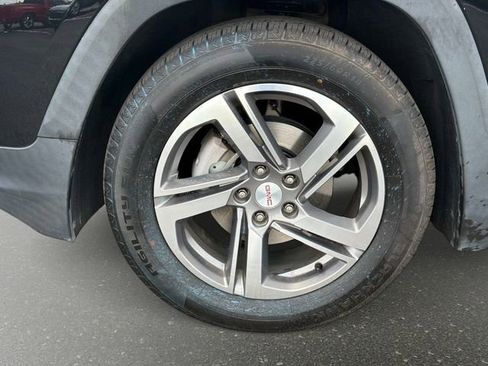 Used 2019 GMC Terrain SLT w/ Preferred Package FWD image 10