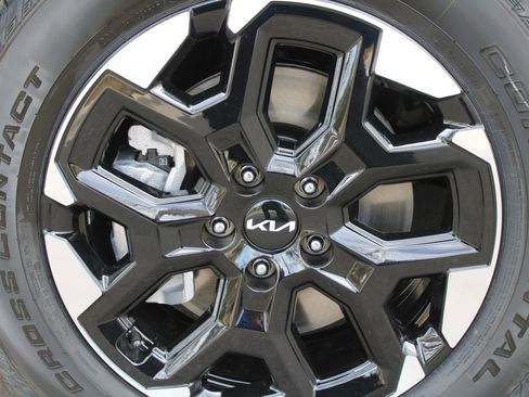 New 2026 Kia Sorento S w/ S Panoramic Sunroof Package image 18